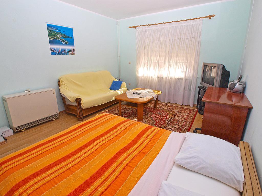 Apartments Pula 926 Exterior photo